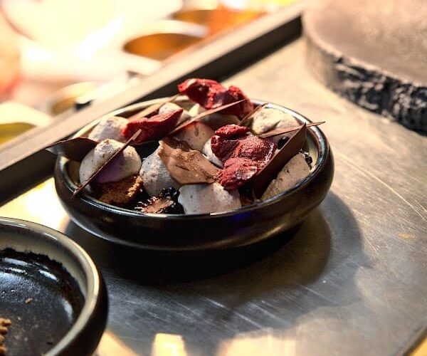 Yuki Lounge Bar & Restaurant à Crans-Montana, Suisse