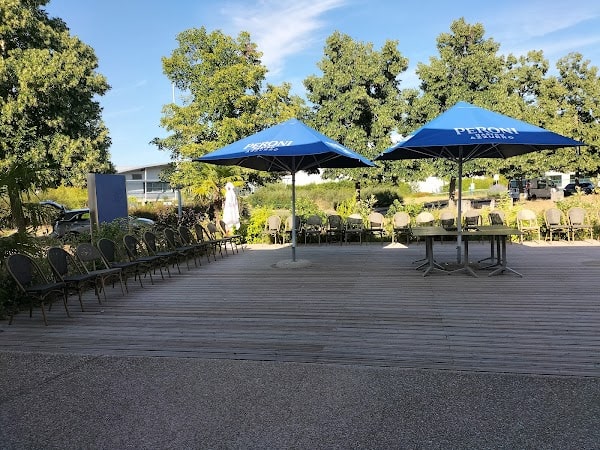 Restaurant 2 Rivages self-service ouvert à tous pour les professionnels et les particuliers à Poissy, France