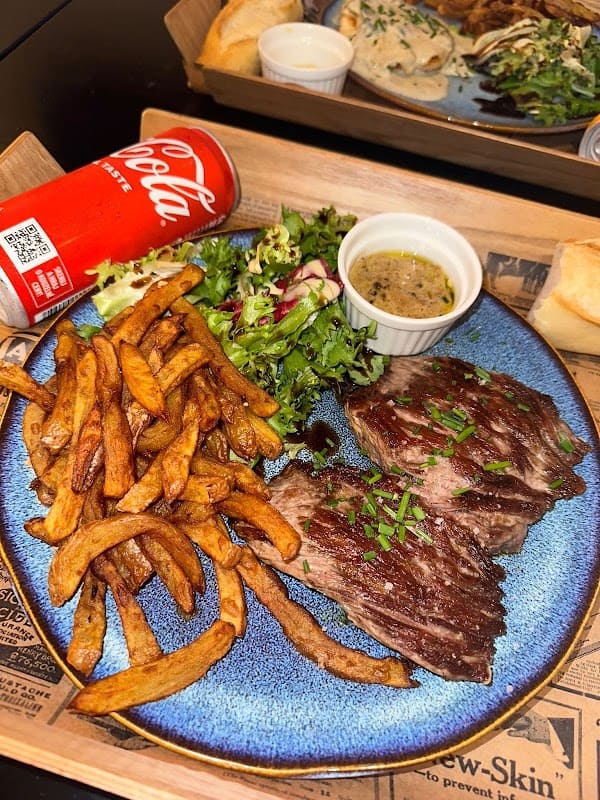 Restaurant 475 Avenue à Mérignac, France