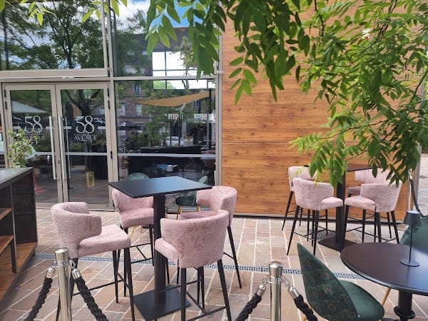 Restaurant 58 Avenue à Charleville-Mézières, France