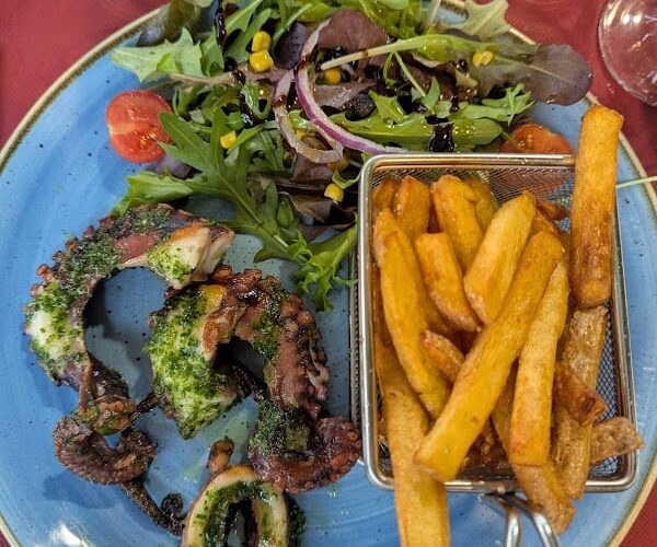 Restaurant A l’ombre du clocher à Menton, France