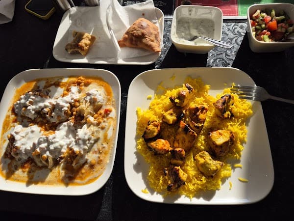 Restaurant Afghan Good Food à Cluses, France