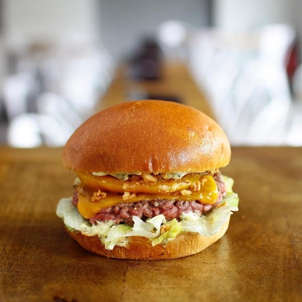 Restaurant Alfred Burger à Chessy, France