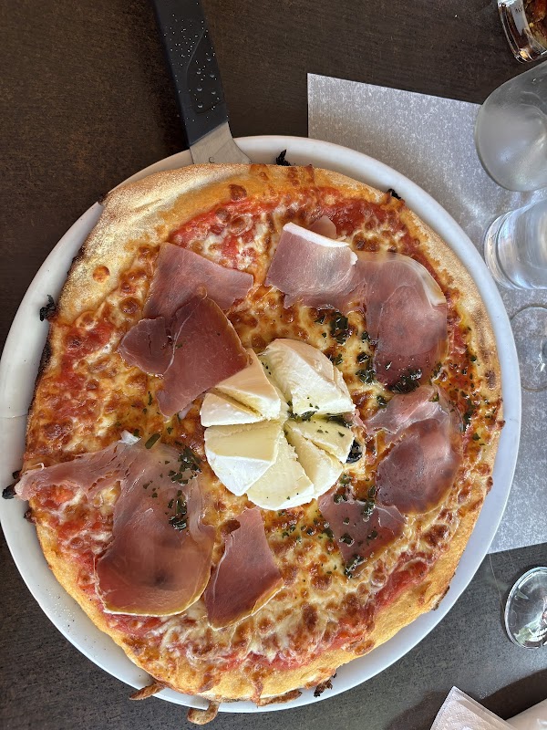 Restaurant AMIGOS PIZZA à Aigues-Mortes, France