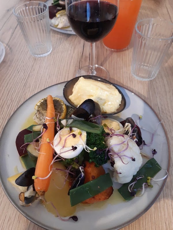 Restaurant AQUÍ à Fuveau, France