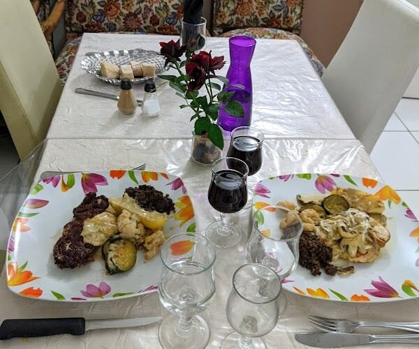 Restaurant Au Bon Petit Bailly à Bailly-Romainvilliers, France