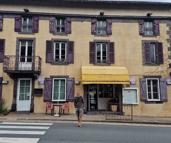 Restaurant Au Chaudron Gourmand à Volvic, France