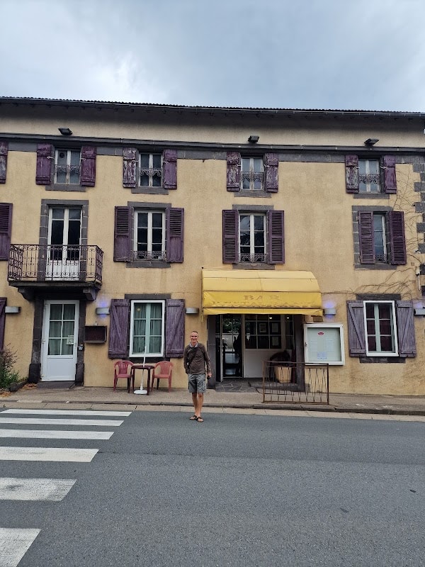 Restaurant Au Chaudron Gourmand à Volvic, France