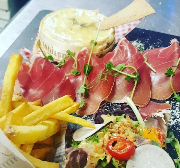 Restaurant Au jardin du Port (Le Live) à Le Pradet, France