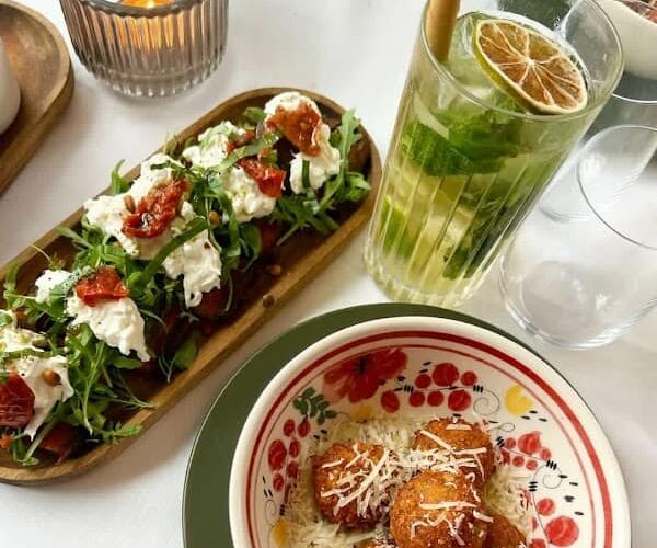 Restaurant Au Père Tranquille à Bernières-sur-Mer, France