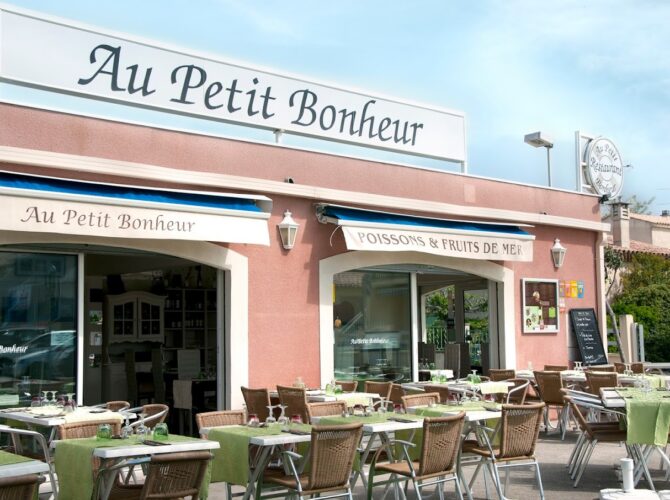 Restaurant Au Petit Bonheur à Le Grau-du-Roi, France