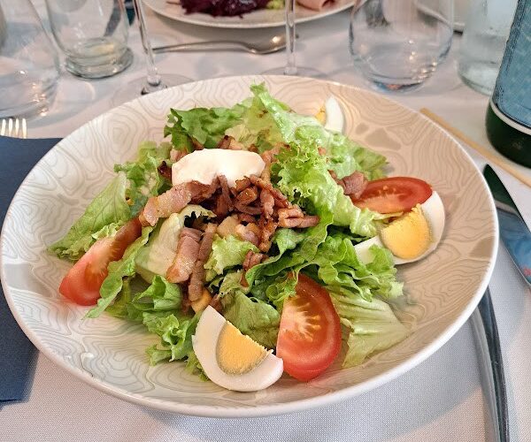 Restaurant Au Petit Robinson à Saint-Dié-des-Vosges, France