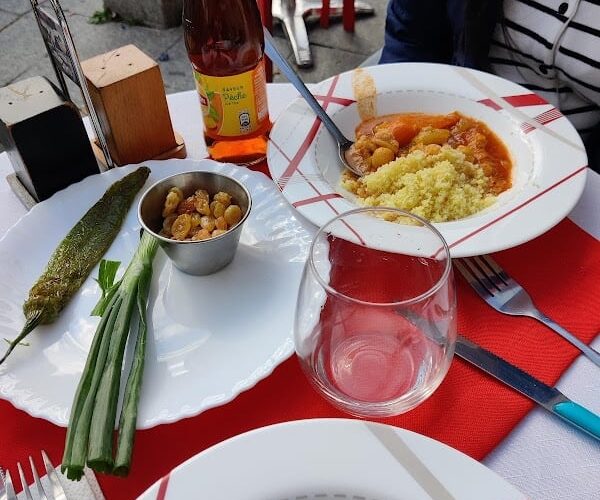 Restaurant Au Roi du Marché à Saint-Denis, France