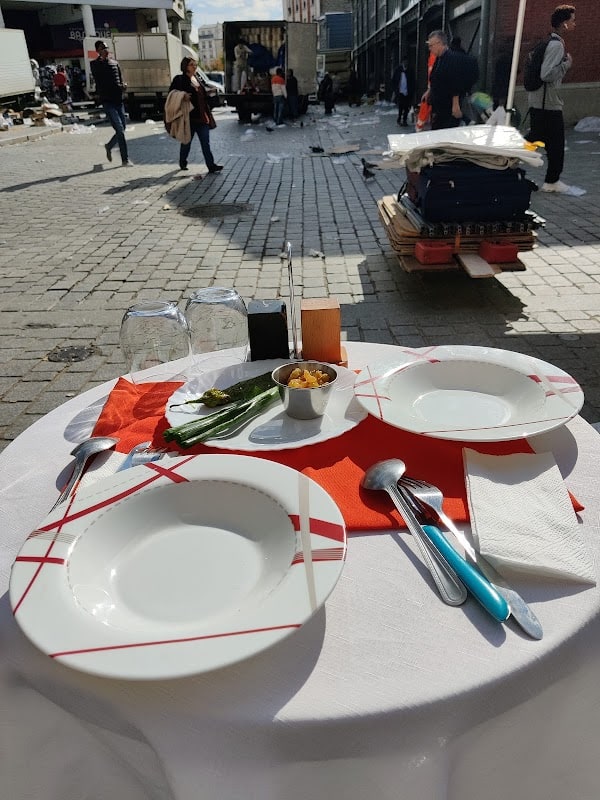 Restaurant Au Roi du Marché à Saint-Denis, France