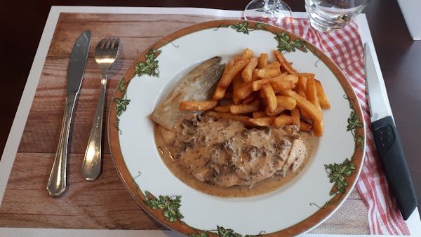 Restaurant Au Rond De Serviette à Vendôme, France