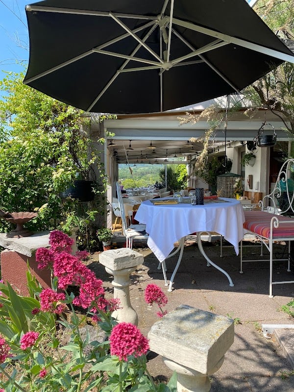 Restaurant Auberge De La Croix De Fer à Riom, France
