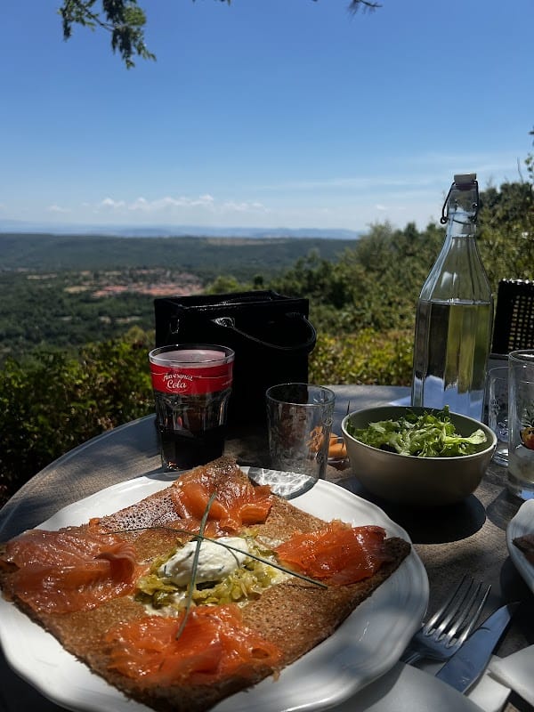 Restaurant Auberge La Chaumière à Volvic, France