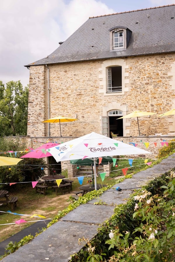 Restaurant Auberge Le Prieuré des Gourmands à Vallons-de-l'Erdre, France