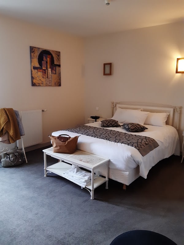 Restaurant Auberge Le Prieuré des Gourmands à Vallons-de-l'Erdre, France