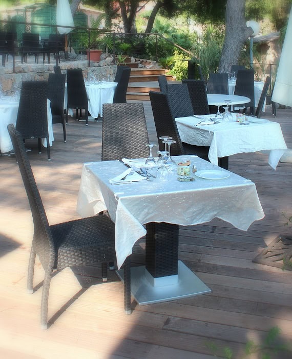 Restaurant Auberge Lou Petoulet à Carqueiranne, France