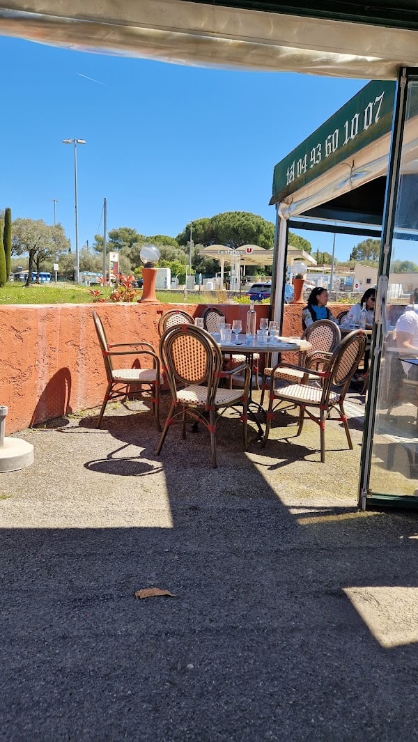 Restaurant Auberge Saint Donat à Grasse, France