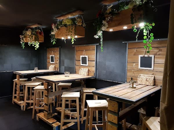 Restaurant Aux 3 Balais à Charleville-Mézières, France