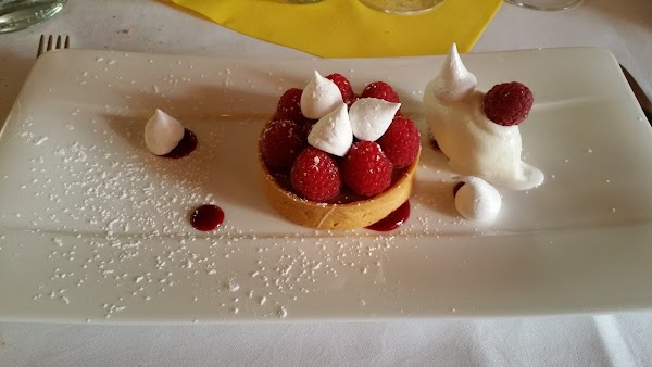 Restaurant Aux 3 Capitaines à Malroy, France