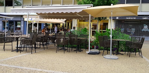 Restaurant Aux Amis à Périgueux, France