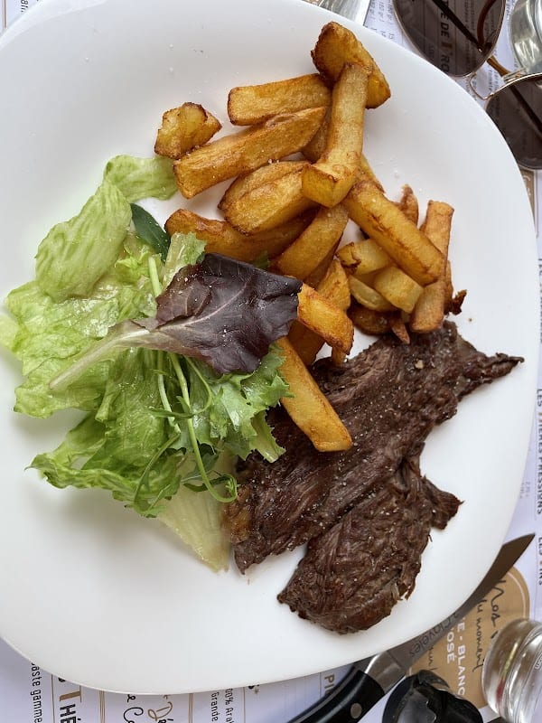 Restaurant Aux Amis à Périgueux, France