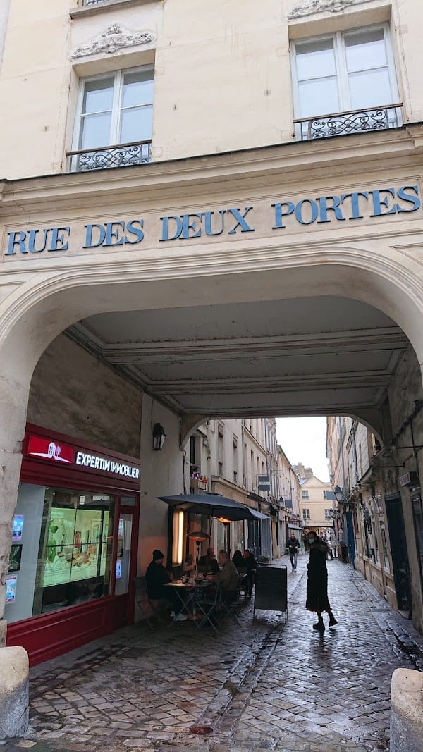 Restaurant Aux Delices de Katty à Versailles, France