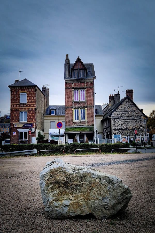 Restaurant Aux Oiseaux de Mer à La Rivière-Saint-Sauveur, France
