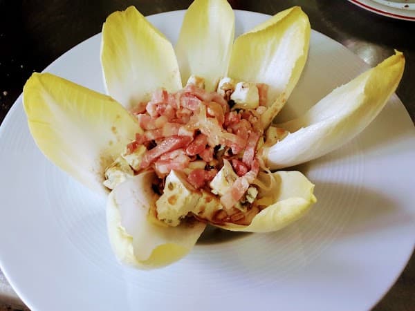 Restaurant Aux Pyrénées à Oloron-Sainte-Marie, France