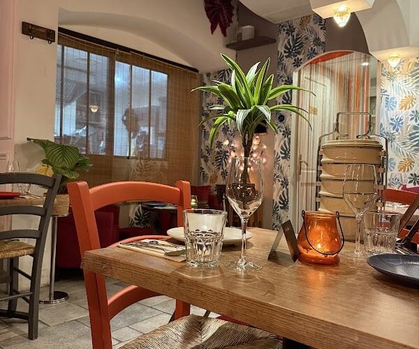 Ban Kai Jaa, Thai Restaurant à Antibes, France