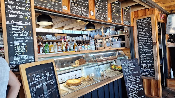 Banana Surf Shop Cafe: Restaurant Et Découverte/Location/Stage/Cours Ou Surf School À Lacanau Ocean à Lacanau, France