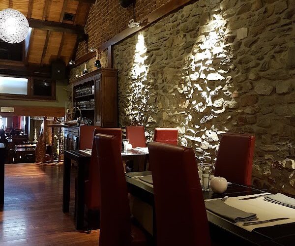 Bar a Vin – Restaurant Le 222 à Bastogne, Belgique