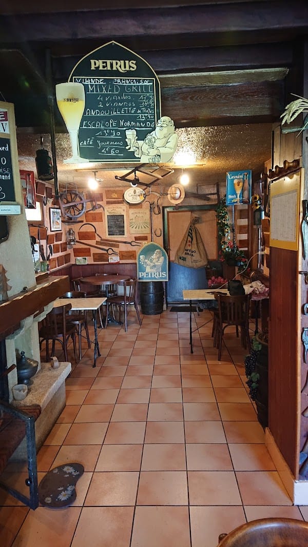 Restaurant Bar Brasserie La Cheminée à Évreux, France