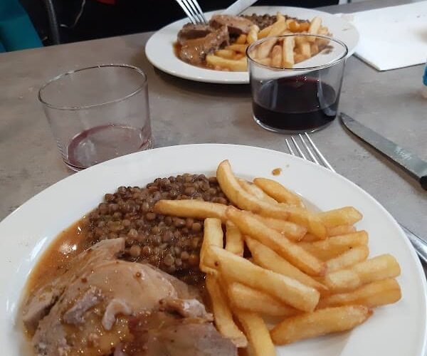 Restaurant BAR “chez pilla” BRASSERIE à Mauléon-Licharre, France