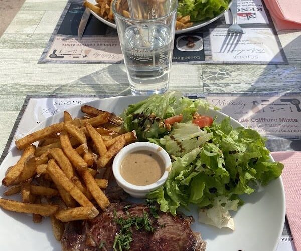 Restaurant Bar de la Tour à Taradeau, France