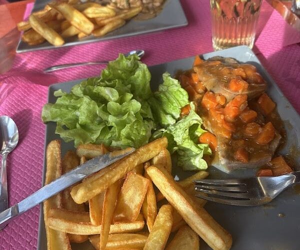 Restaurant BAR DES ALLEES à Vesoul, France