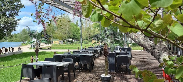 Bar-Restaurant De La Plage à Vaivre-et-Montoille, France
