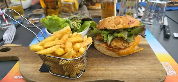 Bar-Restaurant De La Plage à Vaivre-et-Montoille, France