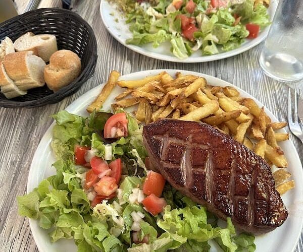 Bar Restaurant le Mily Metre à Trets, France