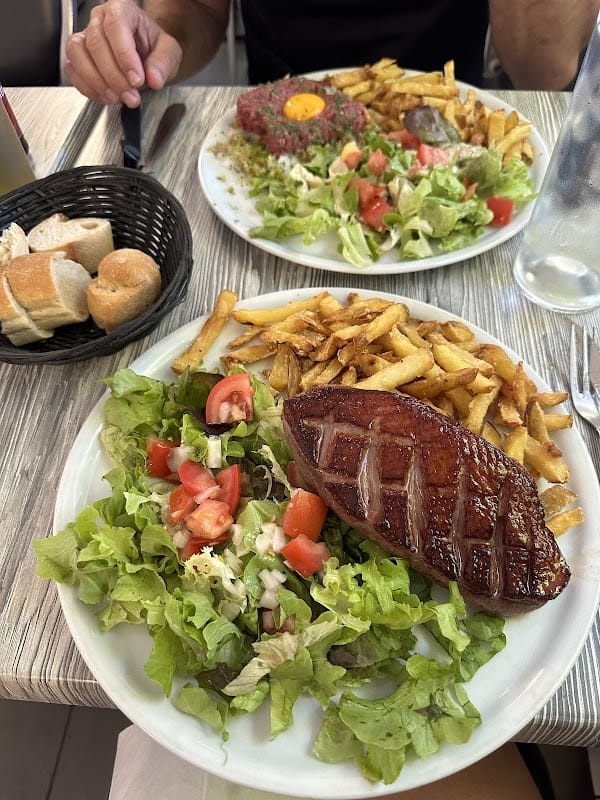 Bar Restaurant le Mily Metre à Trets, France