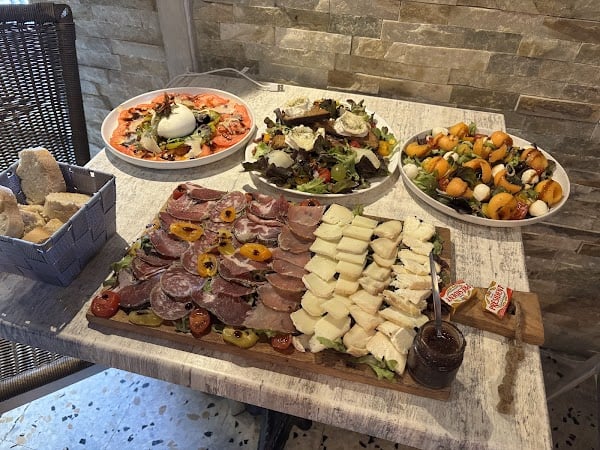 Bar Restaurant U Passaghju à Sotta, France