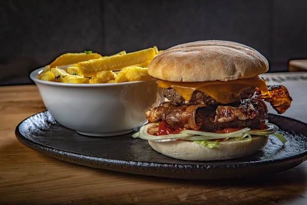 Restaurant Bestial Chill & Grill à Steinfort, Luxembourg