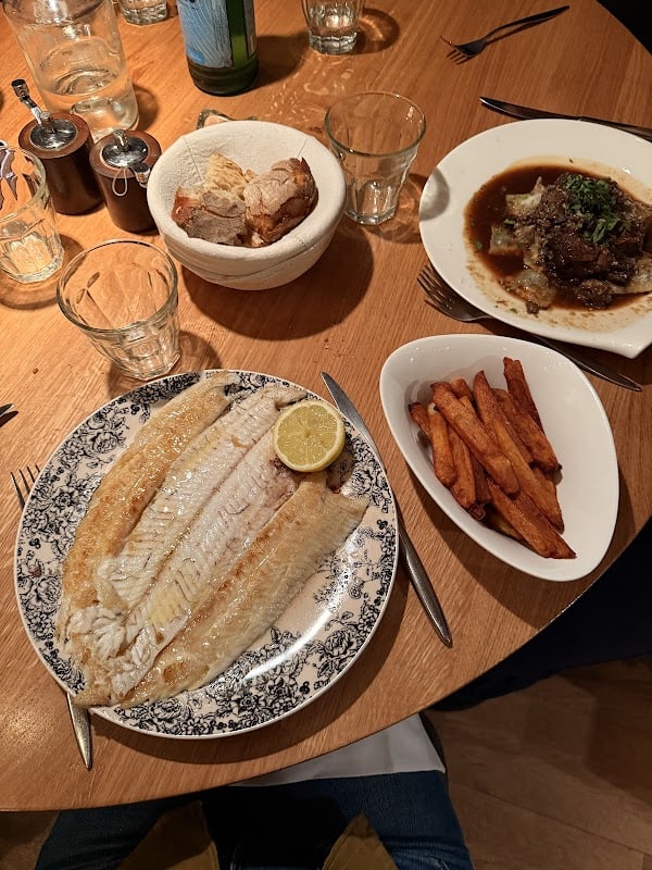 Restaurant Bistro Les Canailles à Cannes, France