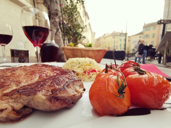 Restaurant Bistro Les Templiers à Hyères, France