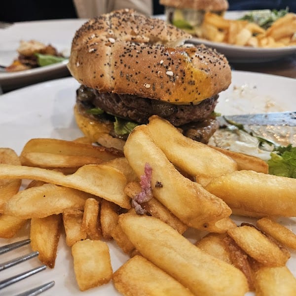 Restaurant Bistrot de la Place à Versailles, France
