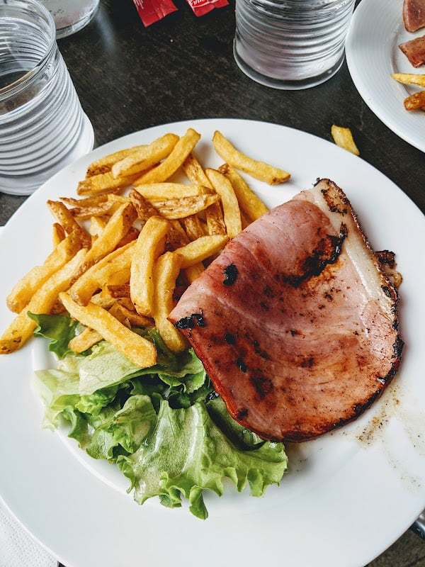 Restaurant Bistrot Le 6 Sous à Oudon, France