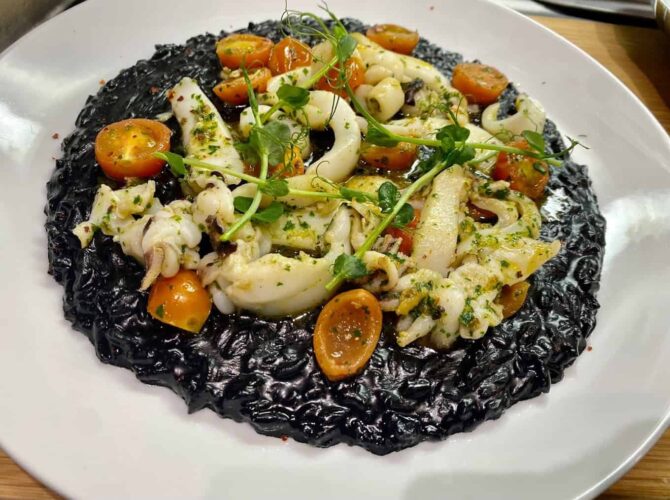 Restaurant BONHOMIE à Hyères, France